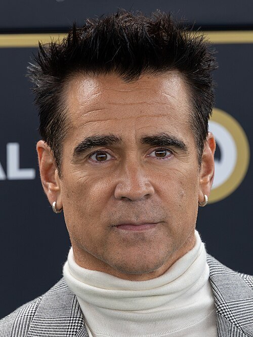 Portrait photo of Colin Farrell